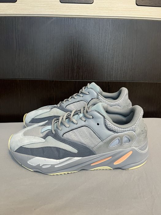 Оригинал! Adidas Yeezy 700