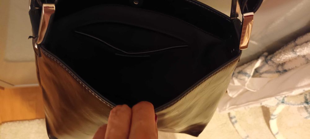 Mala preta Zara Nova