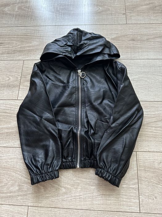 Куртка шкіряна 5-6 років