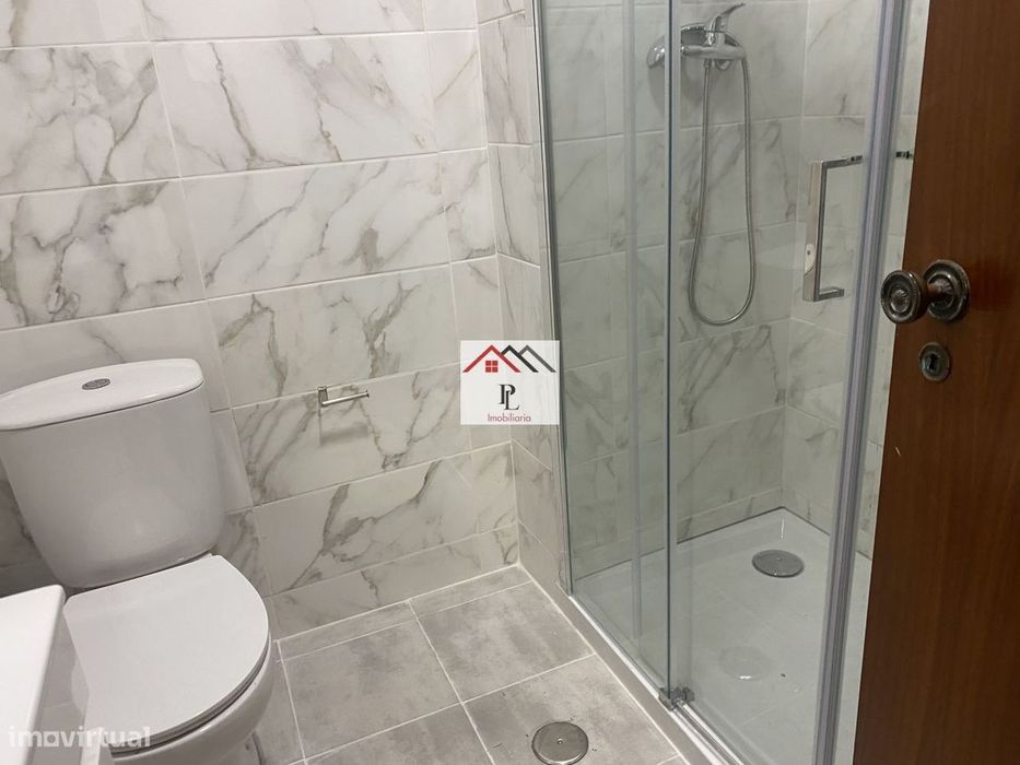 Apartamento T1 para arrendar em Buarcos (A101PV)