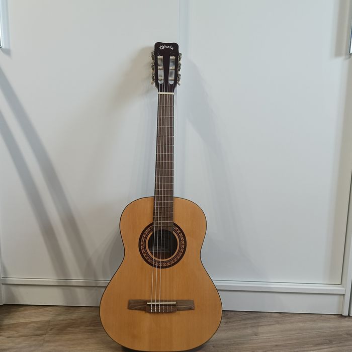 Sprzedam gitarę klasyczną kohala