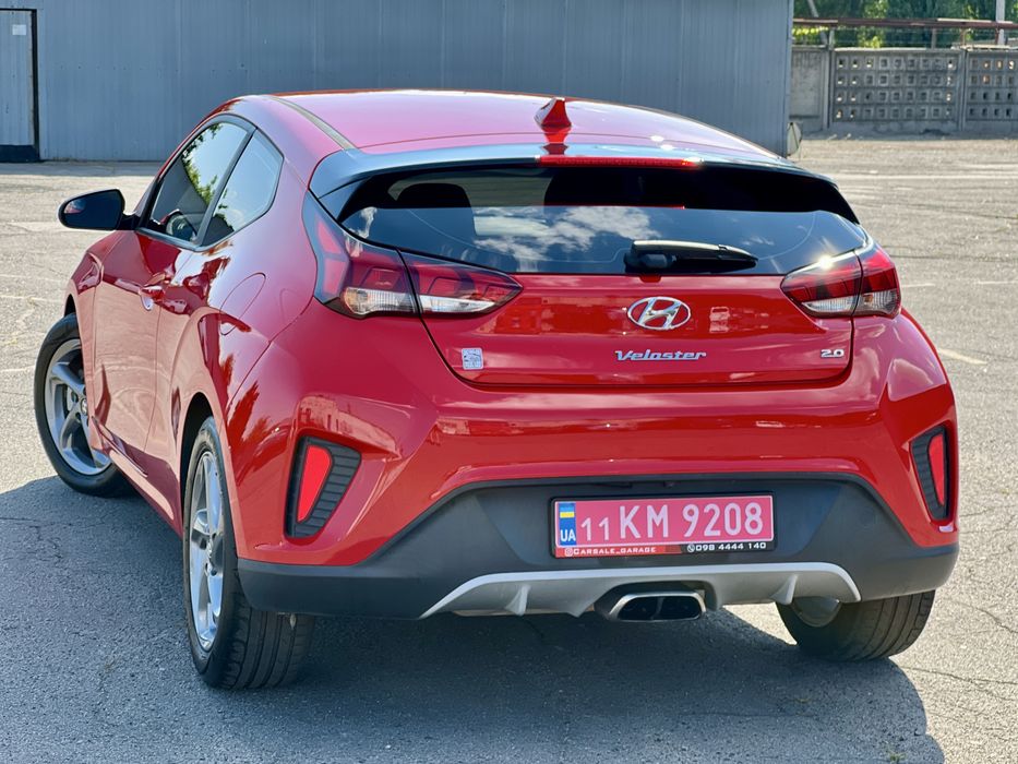 Hyundai Veloster