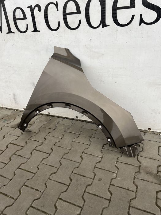 Крило праве Rogue J11 Qashqai запчастини