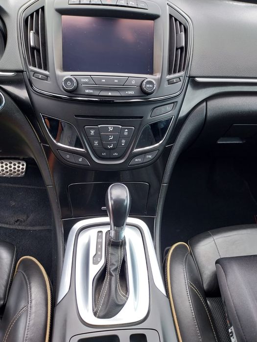 Opel Insignia 4x4 na full wypasie 2.0 2016r.
