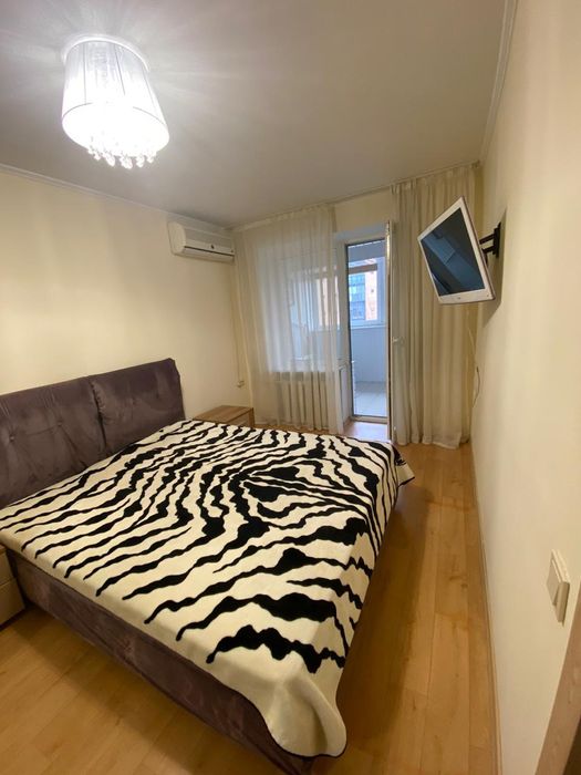 Квартира подобово, погодинно 2 кв на набережній Сонячній