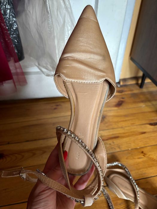 Balerinki atłasowe w szpic, 38, Ideal shoes