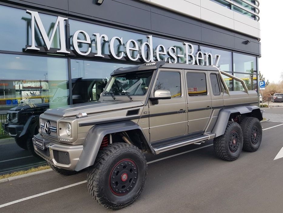 Mercedes-Benz Klasa G Mercedes-Benz G63 AMG 6X6, Szarość manganitu magno, Designo Extra