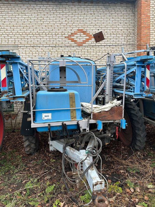 Оприскувач Lemken Primus 35