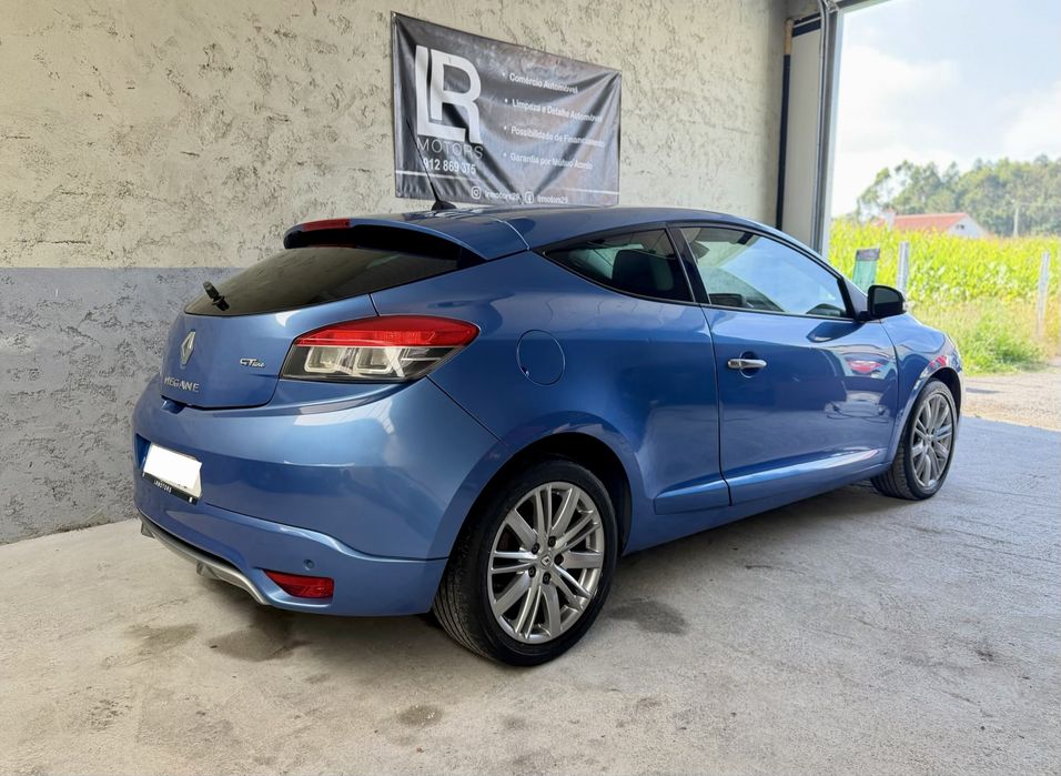 Renault Megane Coupe 1.5 DCI GT Line - Desde 155€ Mês