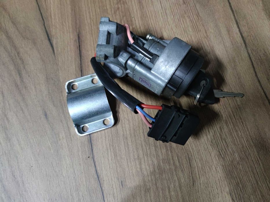 Замок запалення ВАЗ 2123 ДААЗ