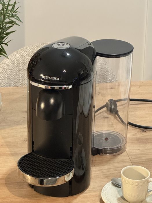 Máquina de Café Nespresso Vertuo