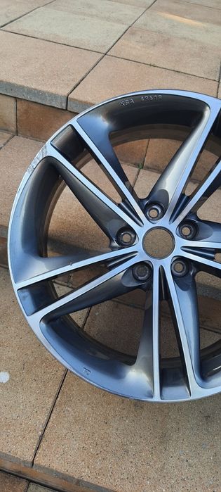 Felga 19cali 5x114.3 7j et40 oryginal Nissan Xtrail Qasqhai Ładna