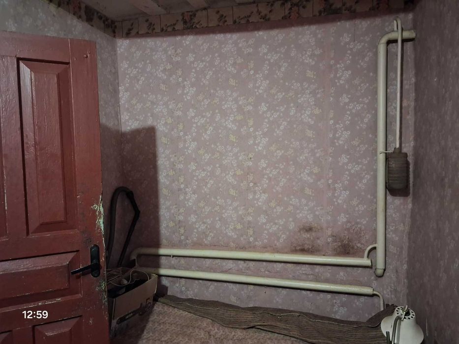 .Продаж будинку у с. Мельники, Золотоніського району.