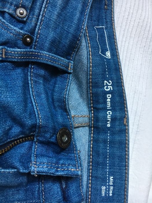 Levis jeansy rozmiar 26