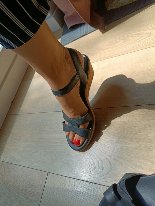 Sandały na koturnie Timberland rozm.41