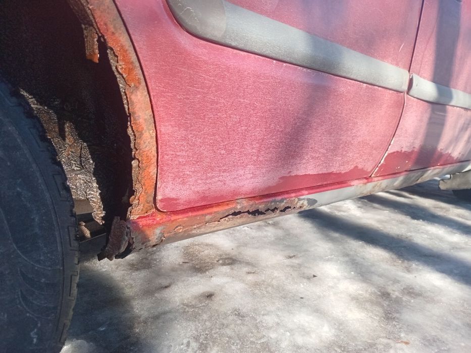 Продам Mazda626 GF  2.0I  1500₴ возможен  обмен