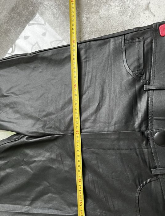 Spodnie z eko skóry Zara M