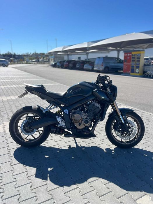 Honda CB650R (2022)