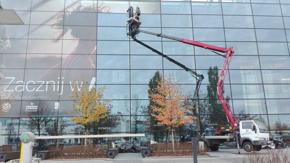 Podnośnik koszowy 22m. Zwyżka Wynajem i usługi. TANIO i PROFESJONALNIE