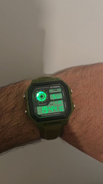 Relogios Digitais Royal