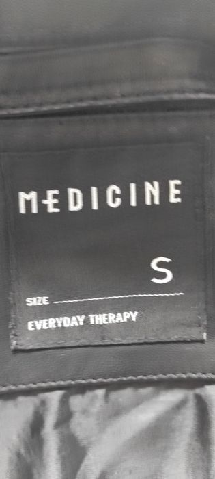 Medicine kurtka  Eco skóra S /M