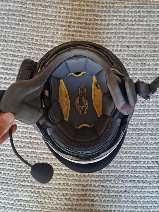 Kask SENA i Kask SCORPION obydwa z Interkomem, rękawice