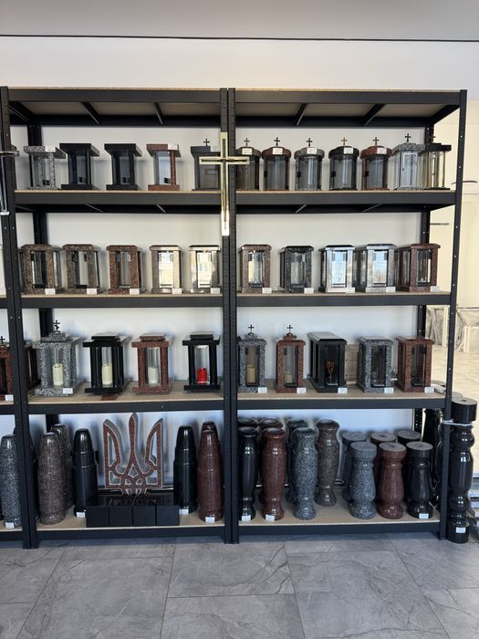 Аксесуари з граніту. Студія Гранітних Виробів. ZVYAGEL GRANIT