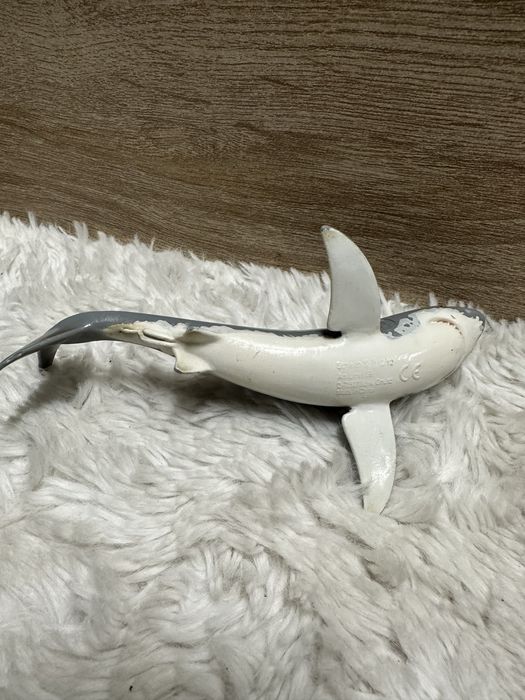 Figurka rekina Schleich