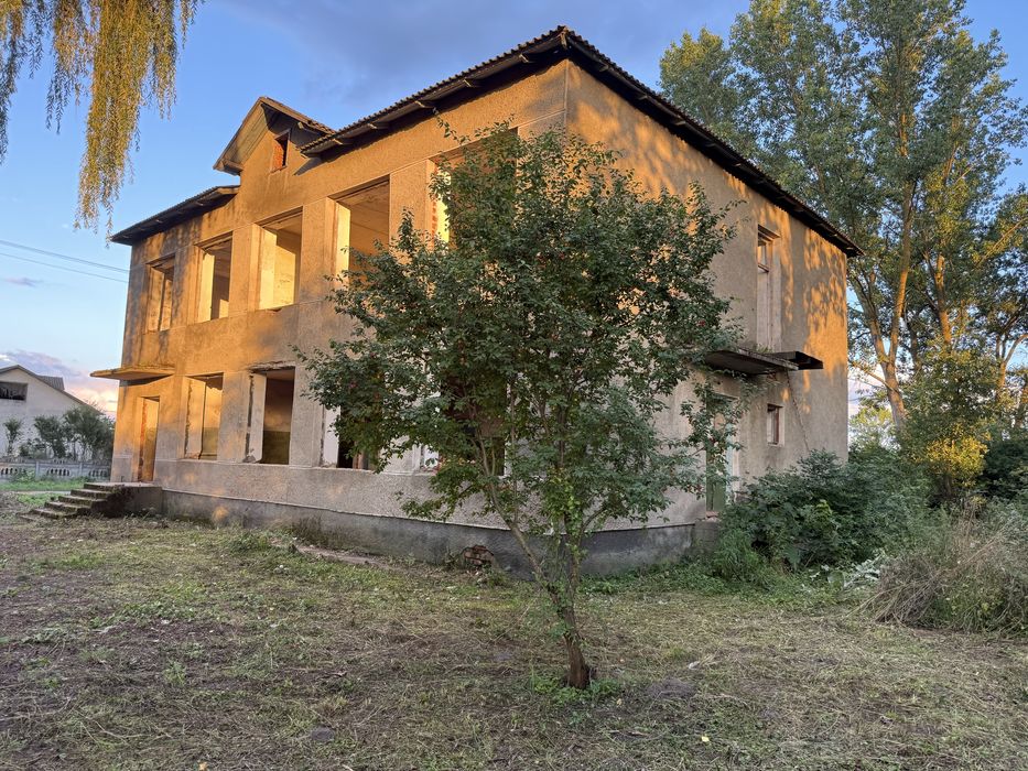 Приміщення Під будь-яку діяльність . Виробництво , Офіс , Склад