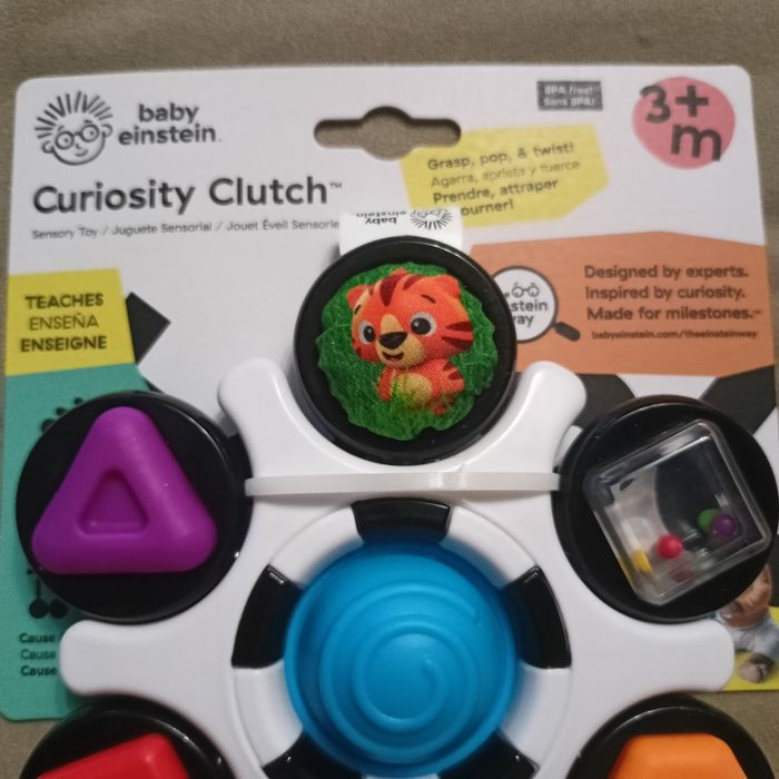 Sensoryczna Baby Einstein 3m+ Gryzak Grzechotka