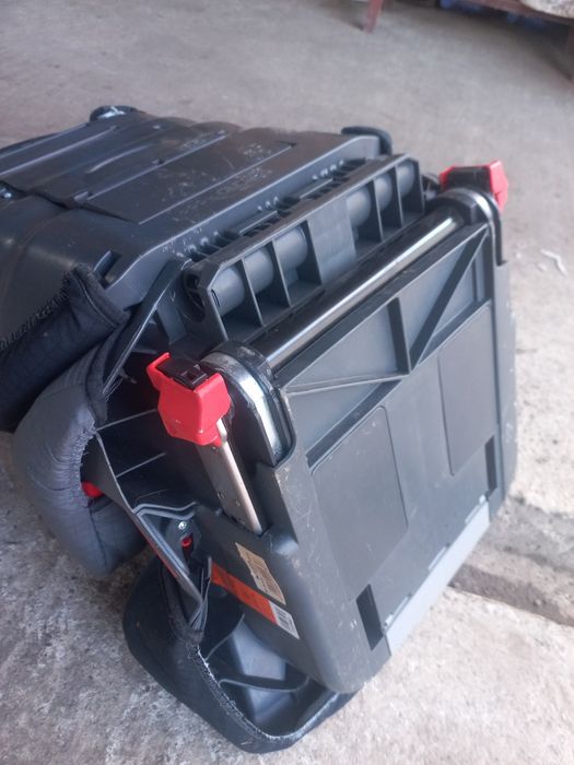 Автокрісло дитяче