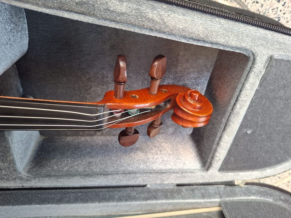 Violino Yamaha com estojo e micro