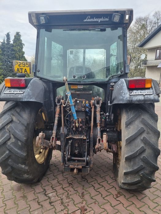 Lamborghini Premium 1060 ciagnik 106KM