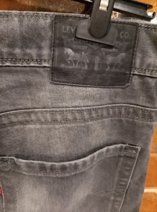 Dżinsy męskie Levis