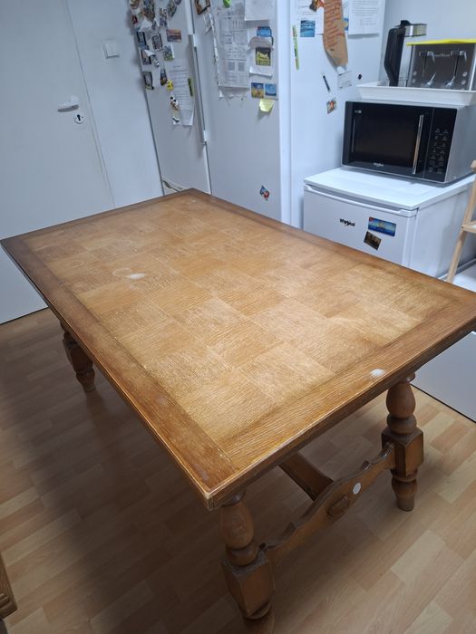 Sprzedam stół i 6 krzeseł