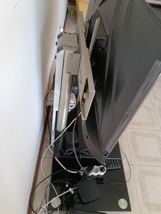 Móvel de vidro para TV