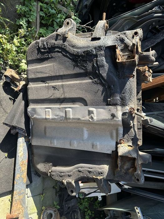 Топливный бак Kia Carens 3 Кіа Каренс 31100-1d010 311301D010