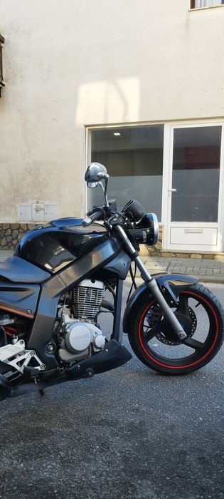 Daelim 125 POUCO USO