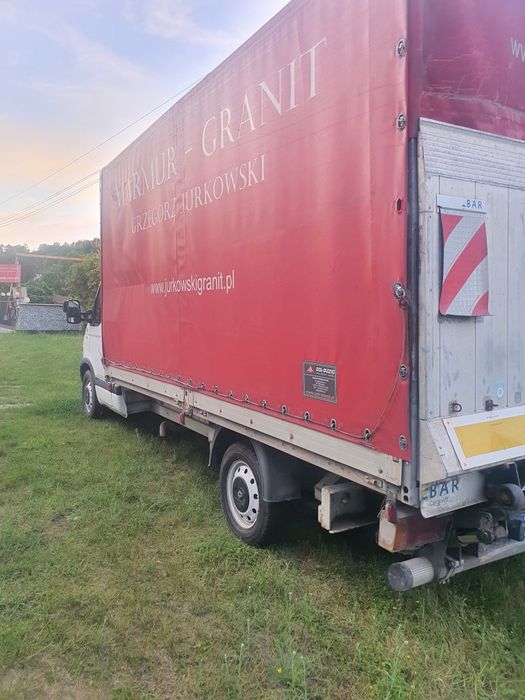 Renault Master 2,5 DCI plandeka , winda