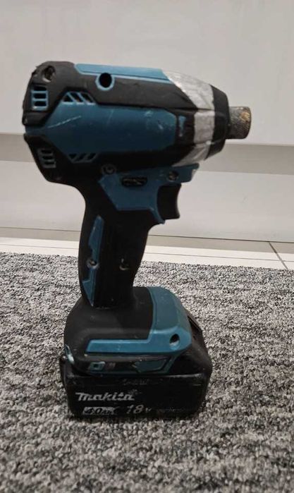 Zakrętarka udarowa Makita DTD153 + akumulator