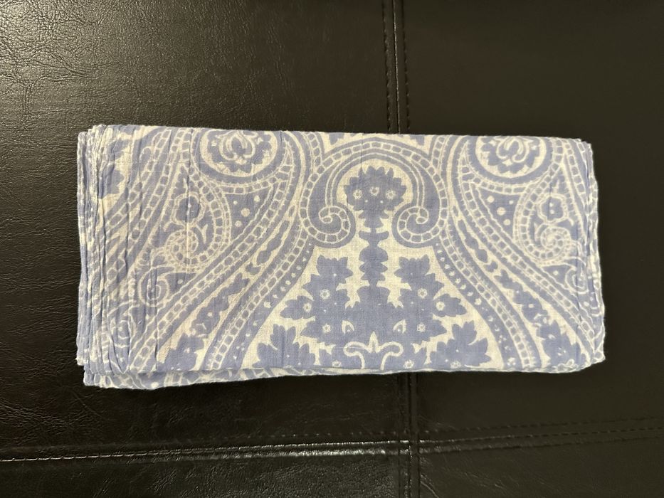 Echarpes de tecido fino / leve