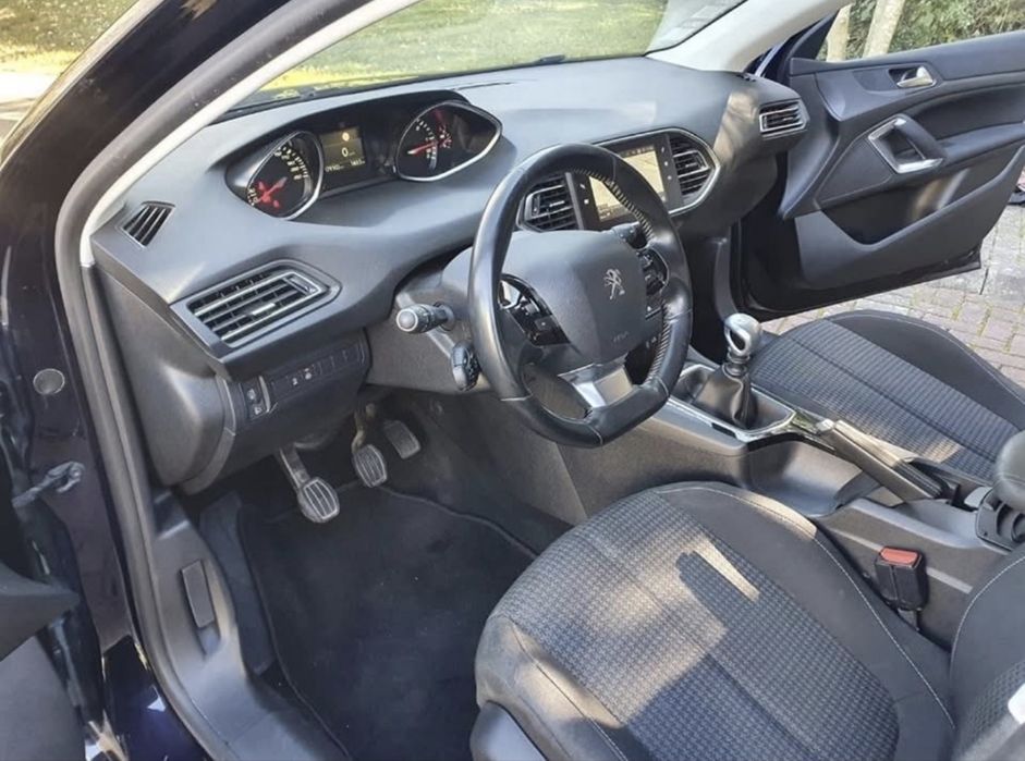 Peugeot 308SW 1.5 Blue-HDI Active 102 cv Ano 2018