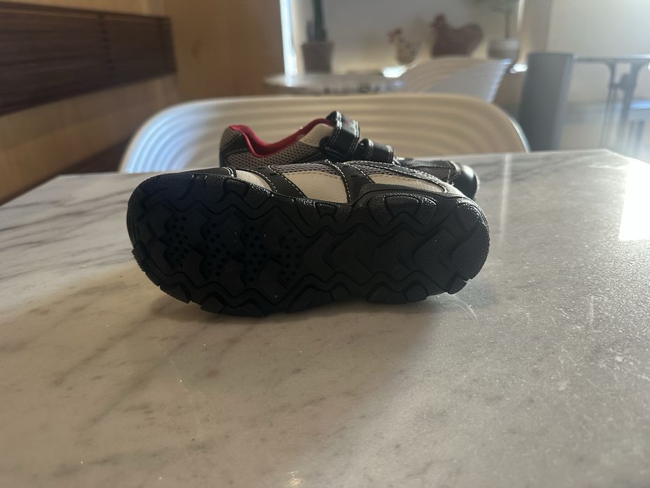 TENIS de Criança Marca GEOX