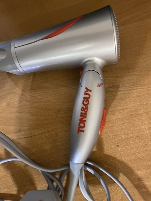Фен  для волос TONI&GUY
