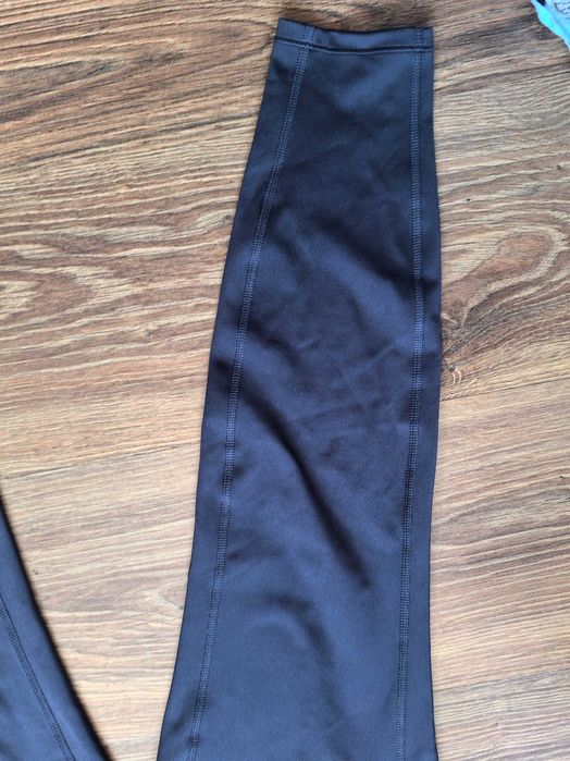 Legginsy h&m, move, jak nowe, rozm m, kieszenie, wysoki stan granat