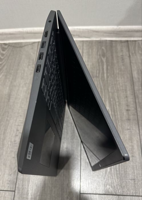 Сучасний ноутбук Lenovo. i3 1005G1, 8Gb DDR4, NVMe 256Gb, батарея.