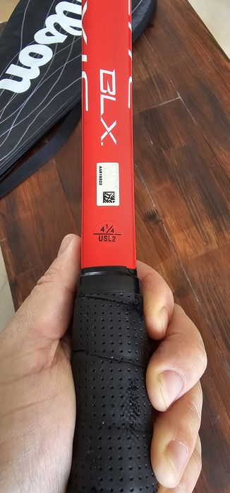 Raquete de Ténis Wilson nova