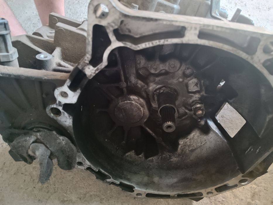 Коробка передач КІА Cerato 2008 року