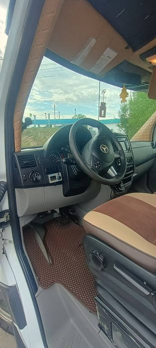 Mercedes- sprinter