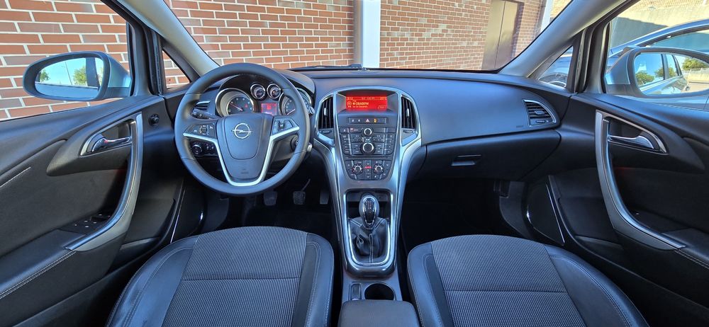 Opel Astra Sports Tourer 1.3 CDTI